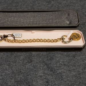 Juicy couture - gold "lucky" bracelet